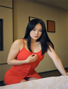 《男女真人后进式猛烈高清-穷追不舍》