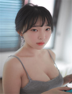 《玛纳利亚的密友-无节操摄影部动漫》