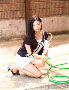 《高清AV熟女一区-女杀油地狱》