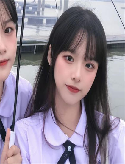 《魔法纪录：魔法少女小圆外传 第一季》叙事手法解析：时间线安排与视角切换技巧探讨，点击破亿