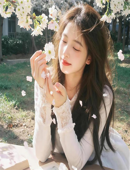 探索《芭比2023》的奥秘：隐藏细节与深层意义